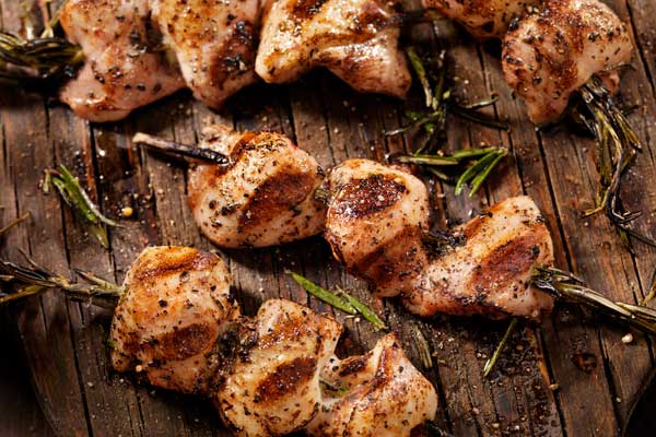 Grilled chicken with herbs